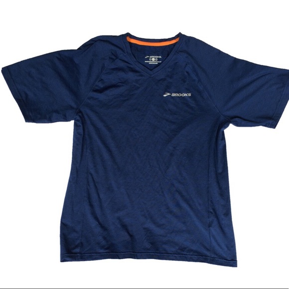brooks running shirts men